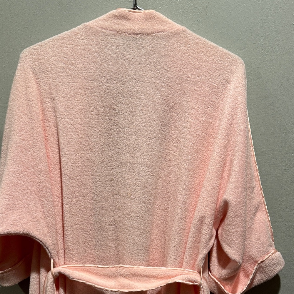 Vintage Christian Dior Carnation Pink Lace-Trim Terry Bath Lounge Robe with Tie - Picture 12 of 14